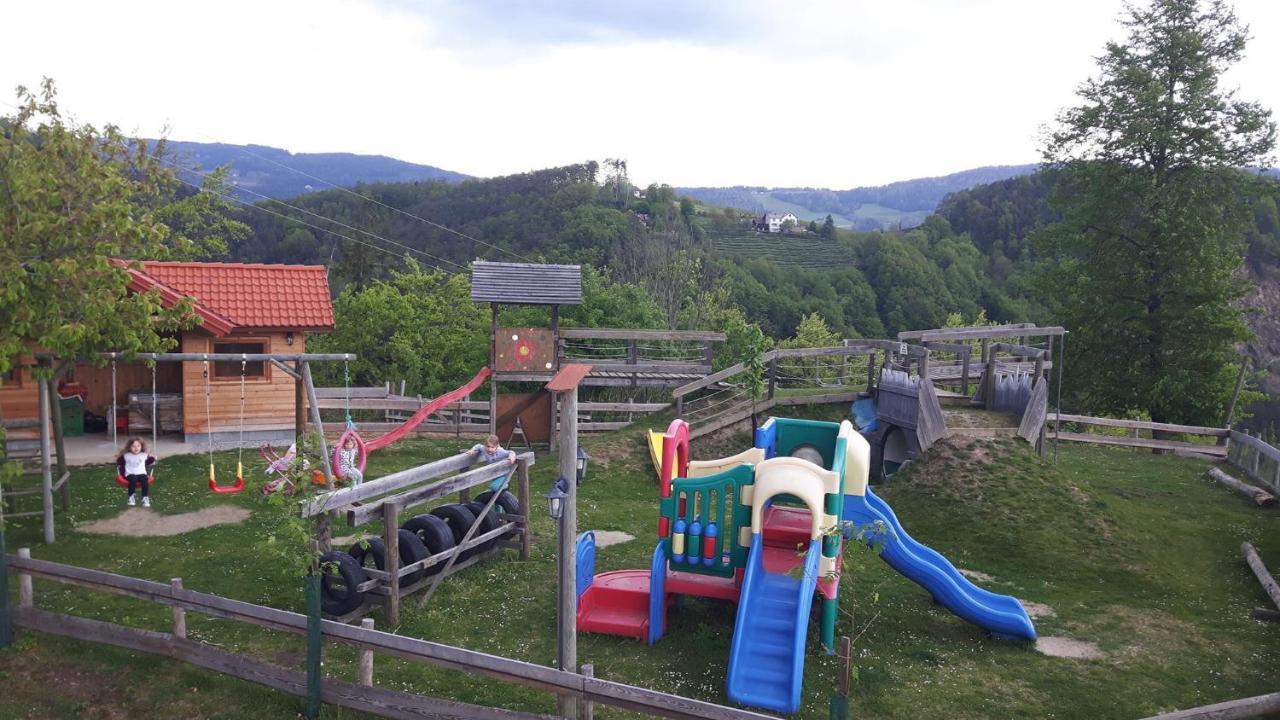 Biohof Laibacher Stubenberg Exterior photo